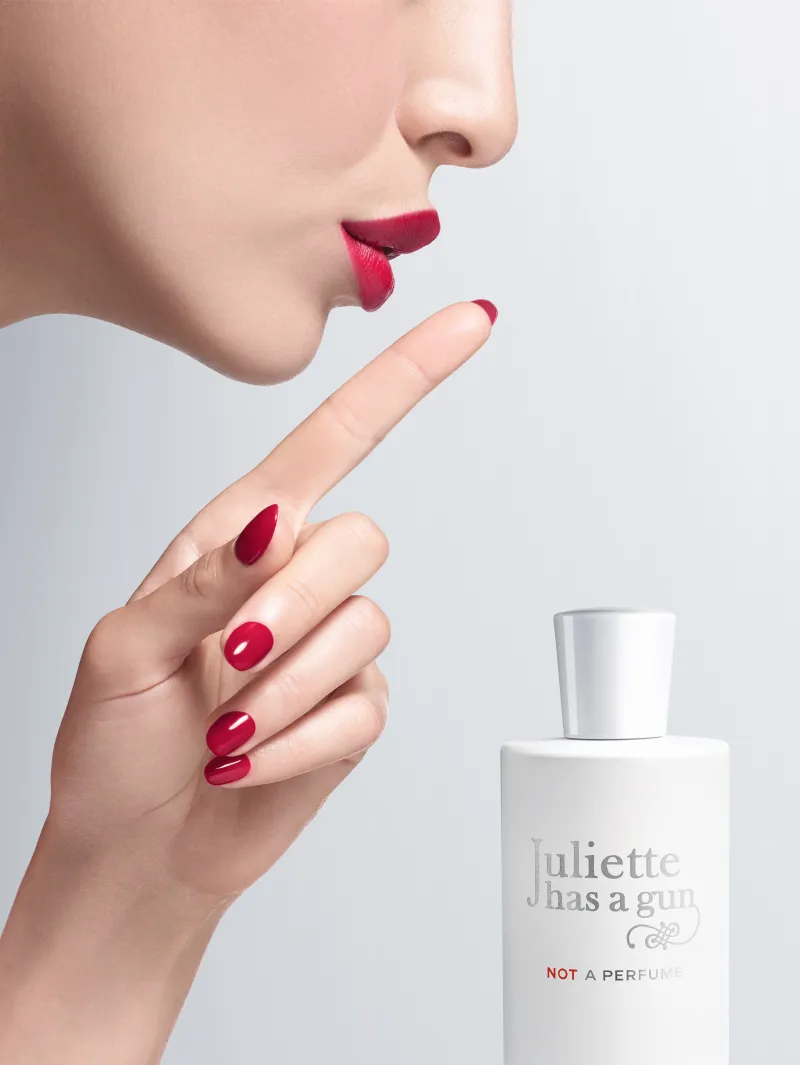 NOT A PERFUME 100ML