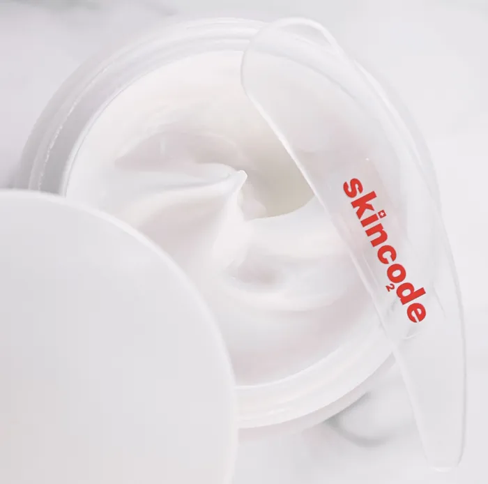 Revitalizing Eye Contour Cream