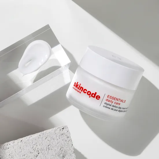 Digital Detox Day Cream spf 15 